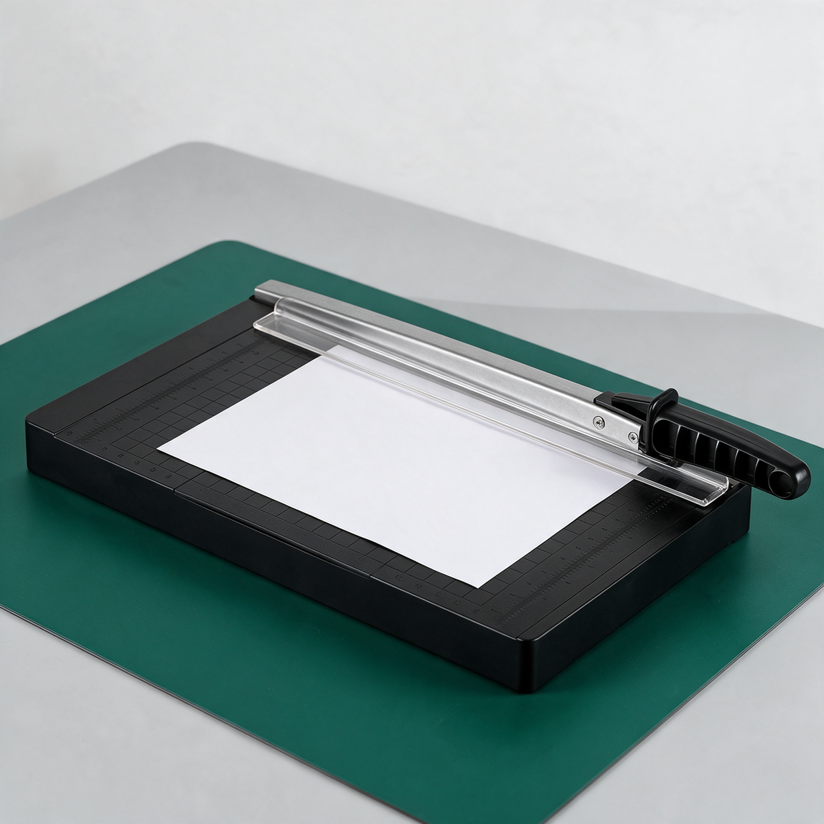 paper cutter feature guard